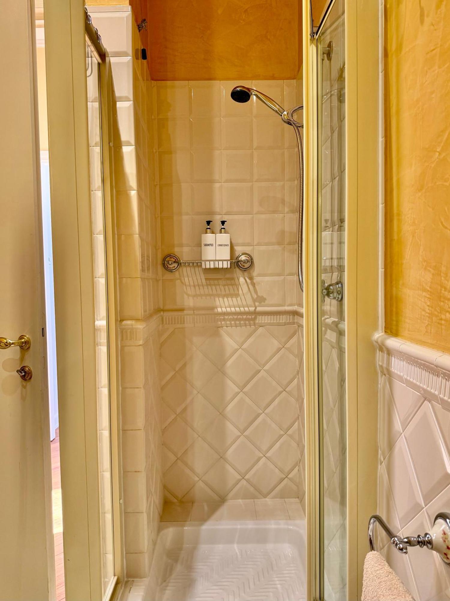 Belle Ile Lake View Suite Cadenabbia Ngoại thất bức ảnh