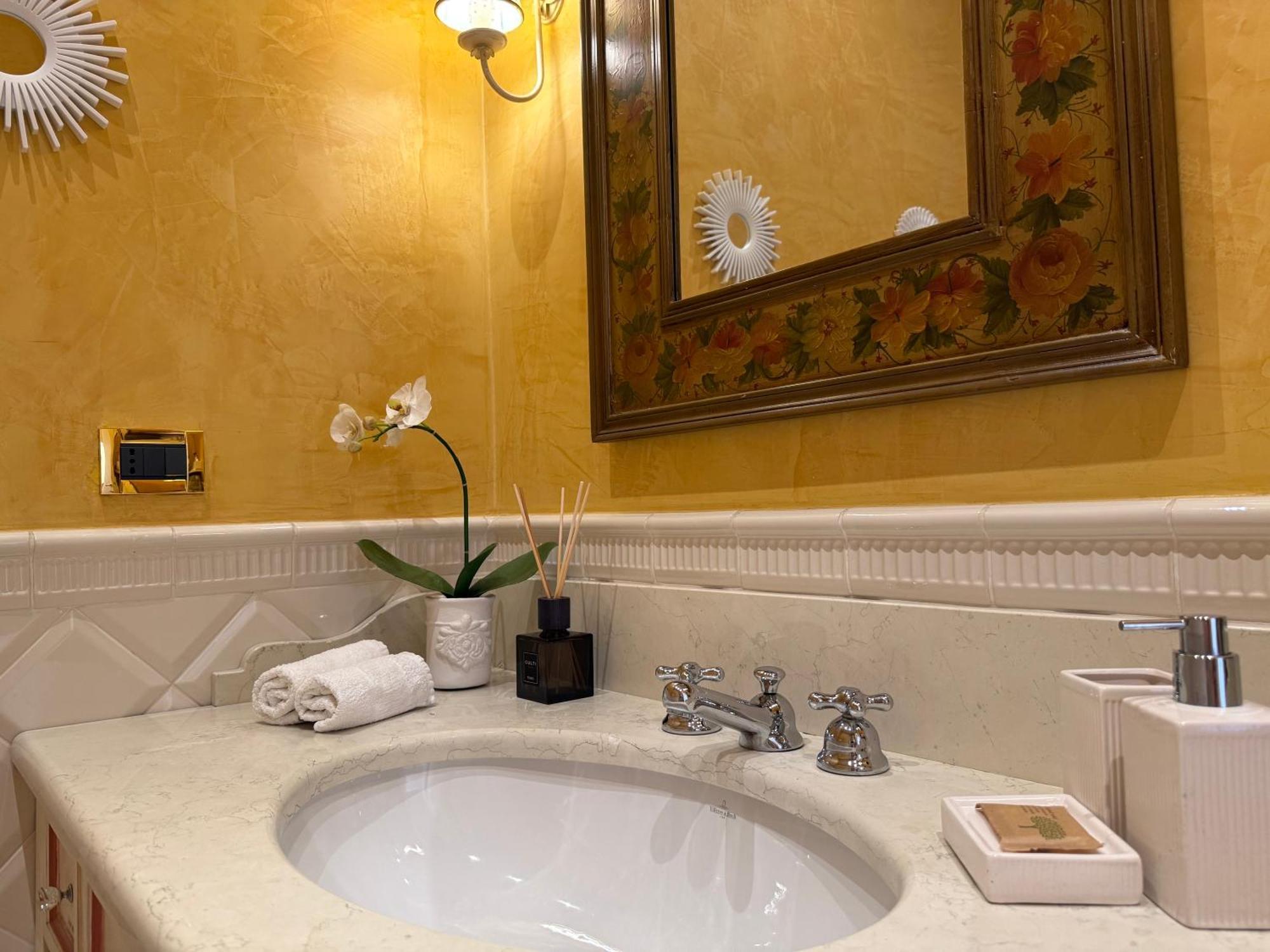 Belle Ile Lake View Suite Cadenabbia Ngoại thất bức ảnh